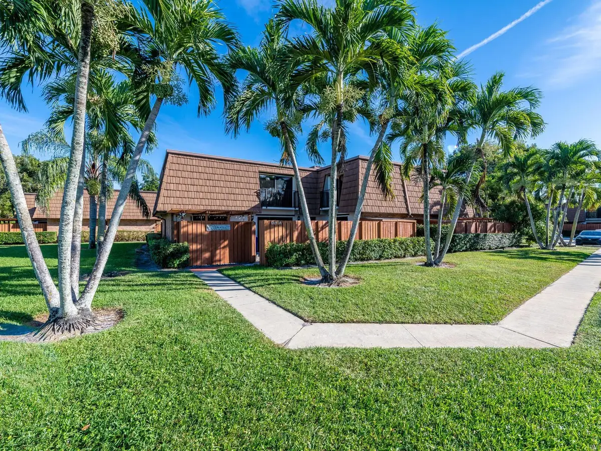 9131 SW 20th Place #A, Davie, FL 33324 - #1