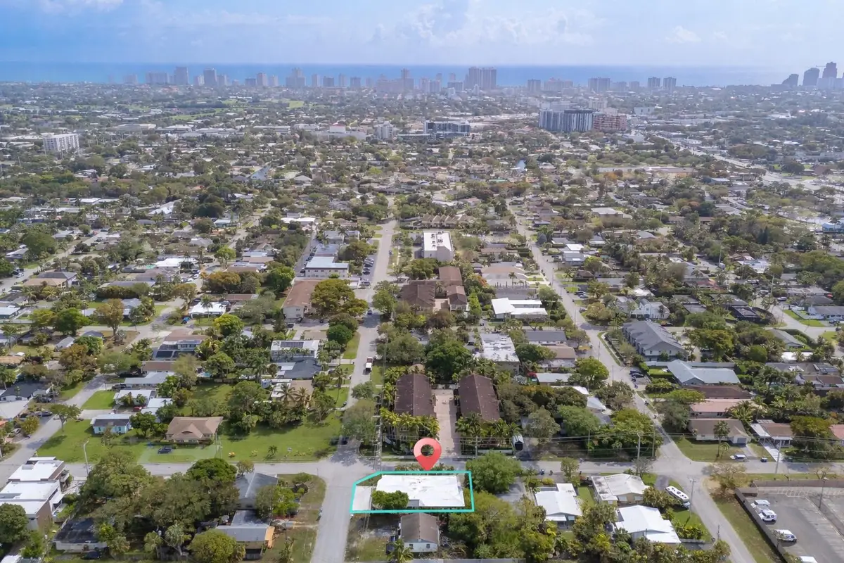 3431 NE 13th Avenue, Oakland Park, FL 33334 - #1