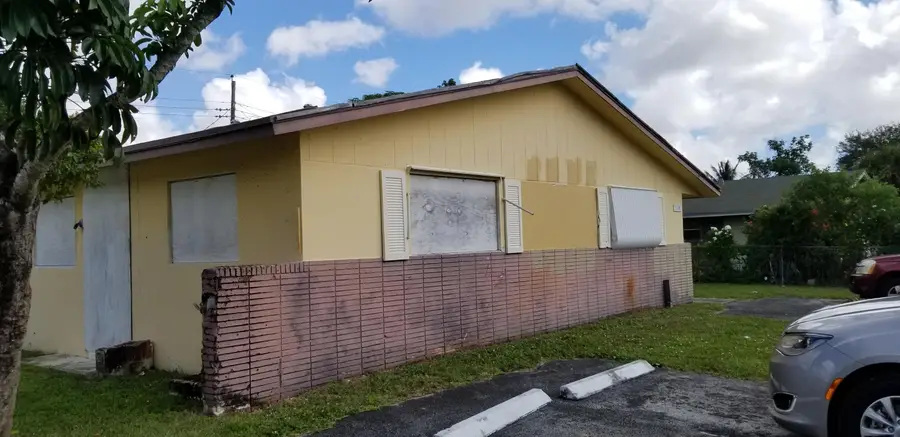 5641 NW 15th Street, Lauderhill, FL 33313 - #3