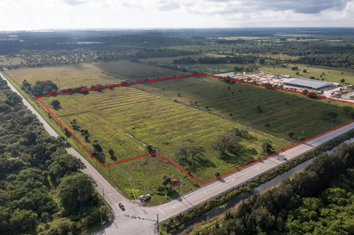 2600 Kings Highway, Fort Pierce, FL 34982 - #1