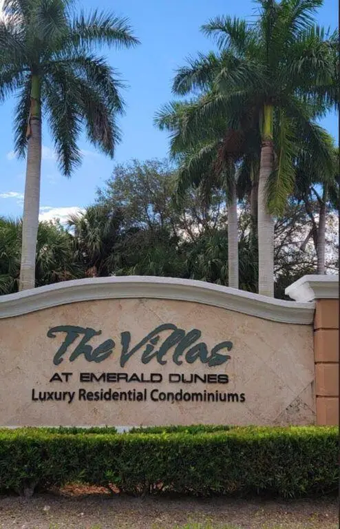 6533 Emerald Dunes Drive #304, West Palm Beach, FL 33411
