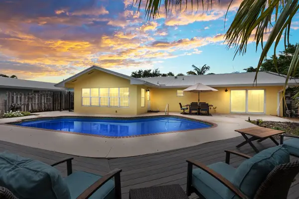 1749 SW Coxswain Place, Palm City, FL 34990