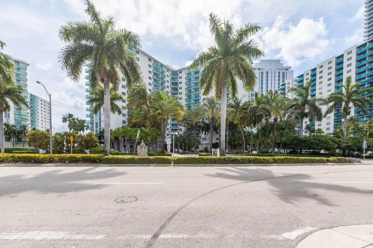 3901 S Ocean Drive #14c, Hollywood, FL 33019 - #1