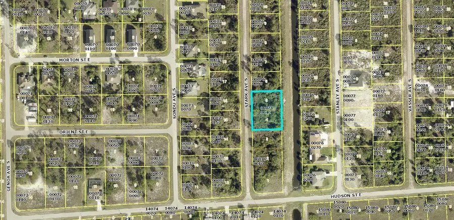 655 Stark Avenue S, Lehigh Acres, FL 33974 - #3