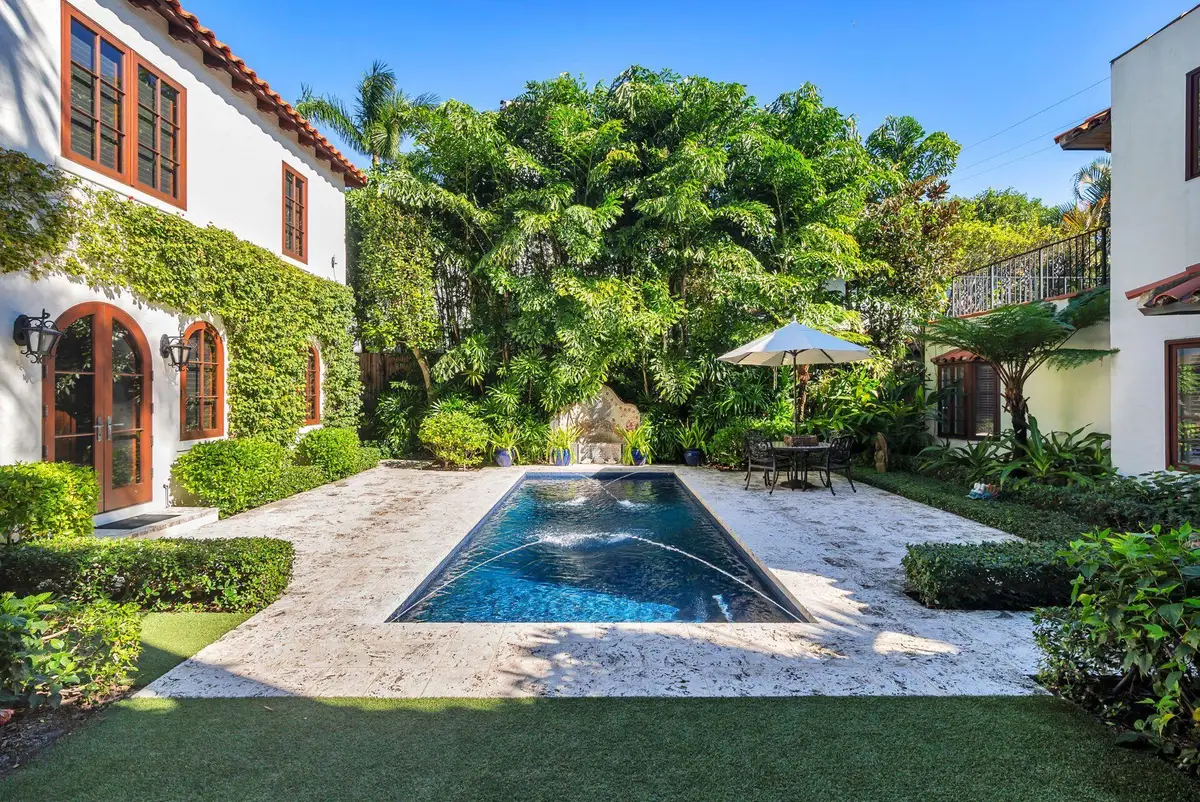 424 Brazilian Avenue, Palm Beach, FL 33480 - #1