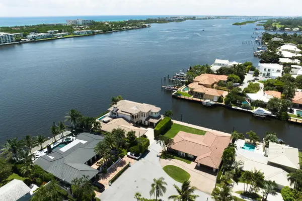 7-9 Duke Drive, ,, FL 33460