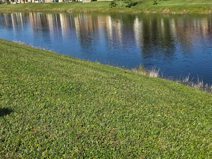 121 Lake Gloria Drive, West Palm Beach, FL 33411 - #3