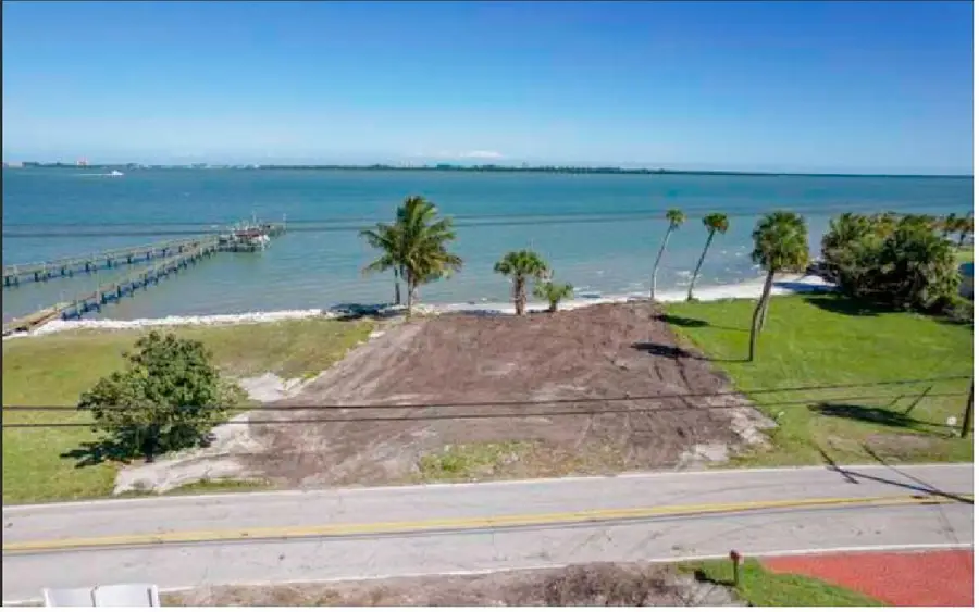 1033 S Indian River Drive, Fort Pierce, FL 34950 - #2