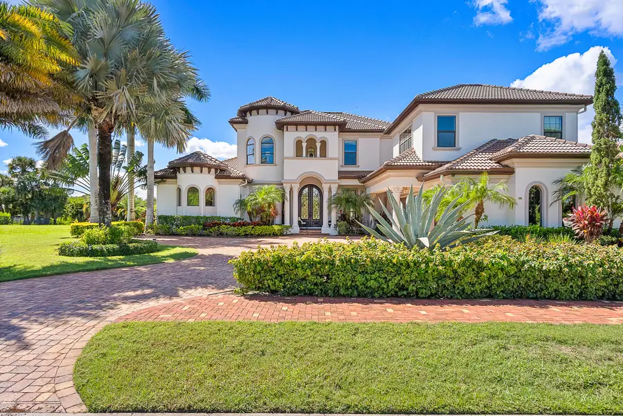 201 SE Fiore Bello, Port Saint Lucie, FL 34952 - #2