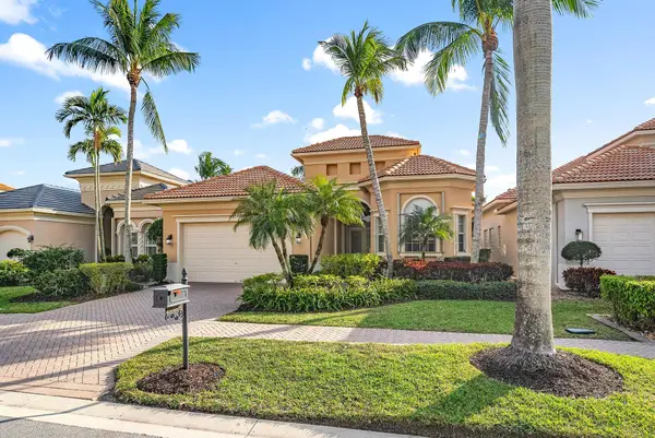 10350 Terra Lago Drive, West Palm Beach, FL 33412
