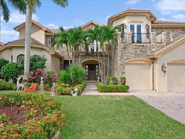 10596 Versailles Boulevard, Wellington, FL 33449
