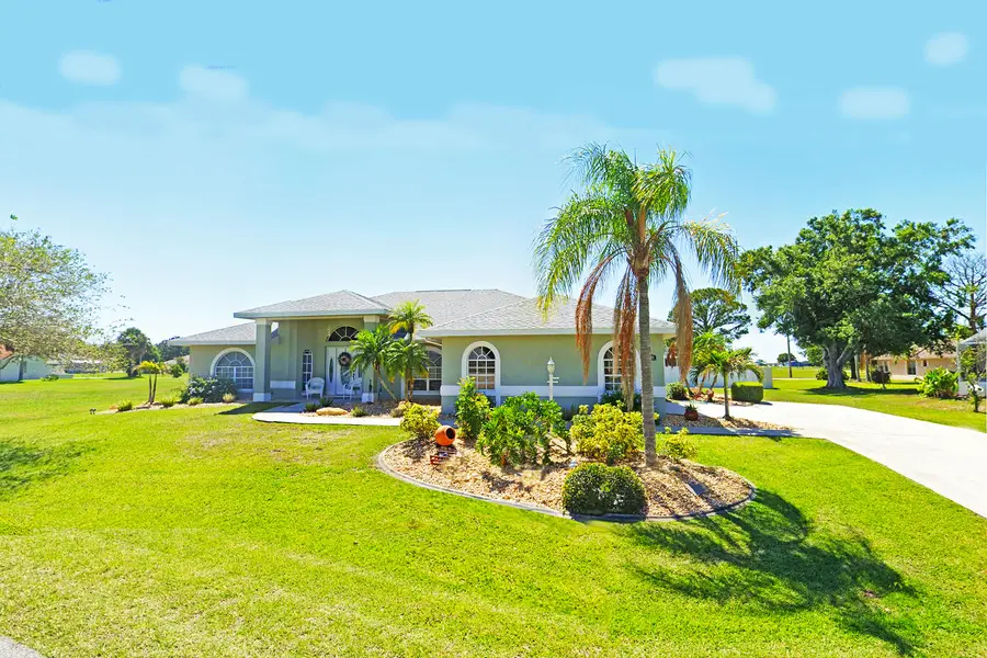 424 Holly Drive, Sebring, FL 33876 - #2