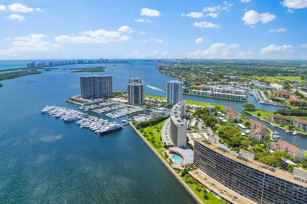 134 Lakeshore Drive #316, North Palm Beach, FL 33408