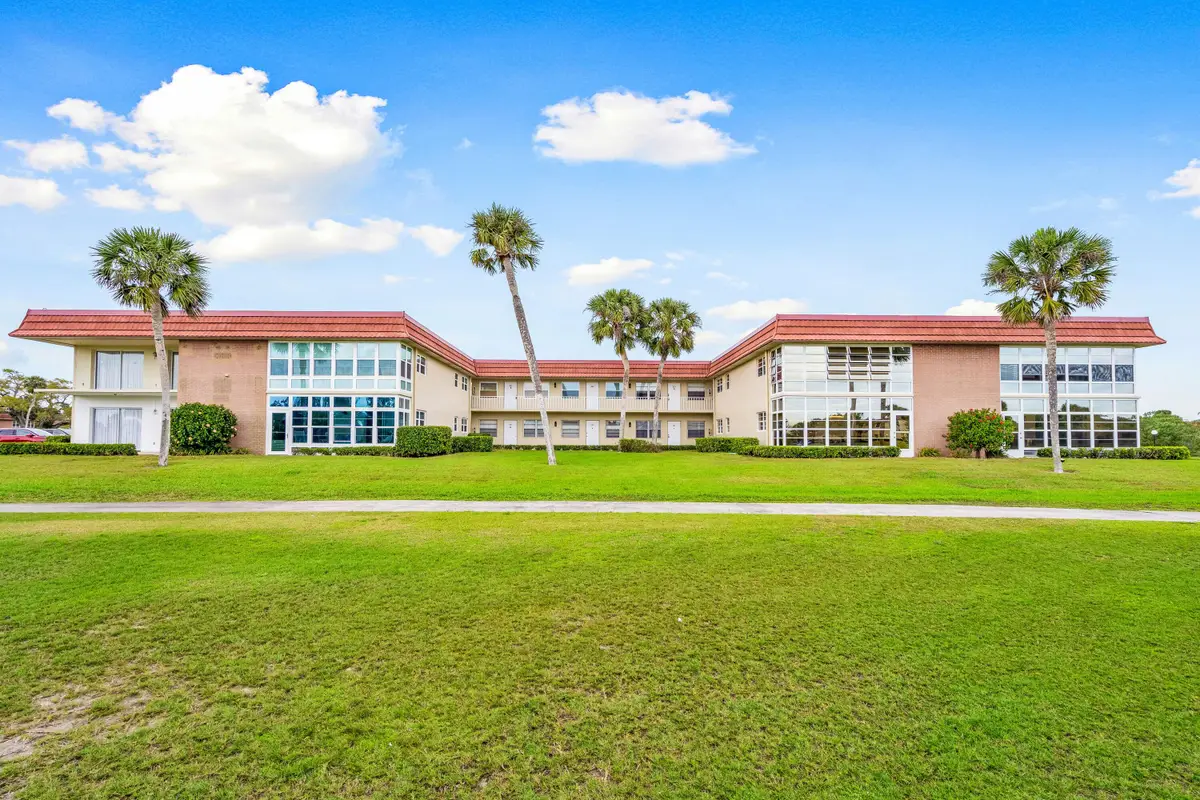 65 Woodland Drive #106, Vero Beach, FL 32962 - #1