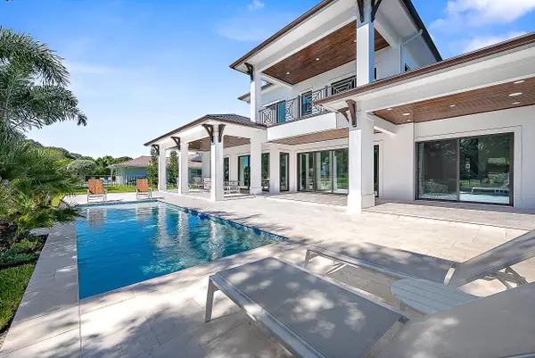 325 Fairway N, Tequesta, FL 33469