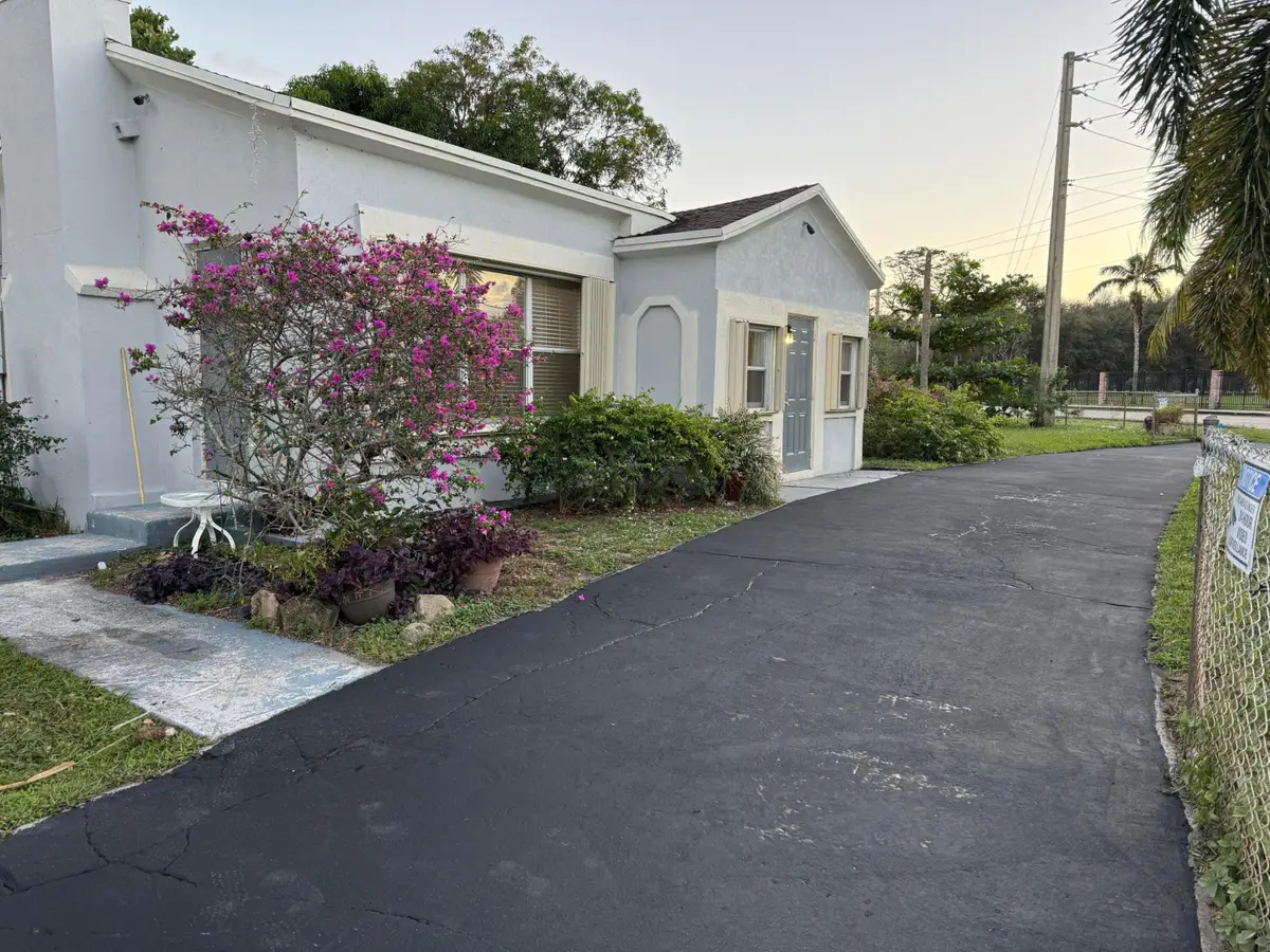 701 SW 8th Avenue, Delray Beach, FL 33444 - #1