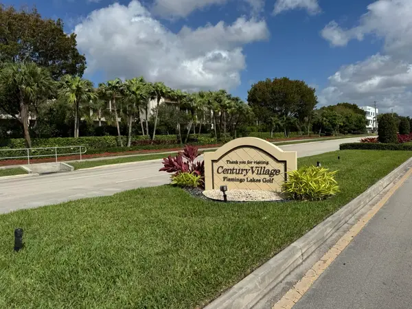 850 SW 133rd Terrace #315b, Pembroke Pines, FL 33027