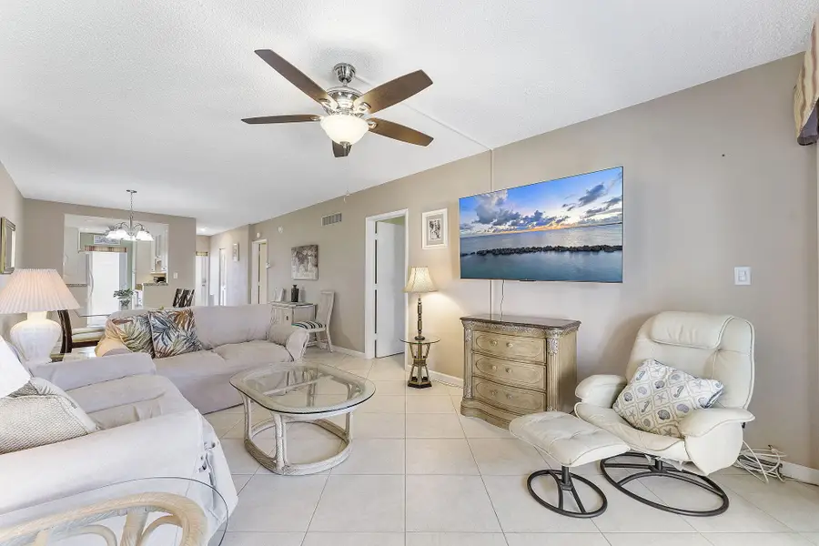 101 NE 19th Avenue #208, Deerfield Beach, FL 33441 - #2
