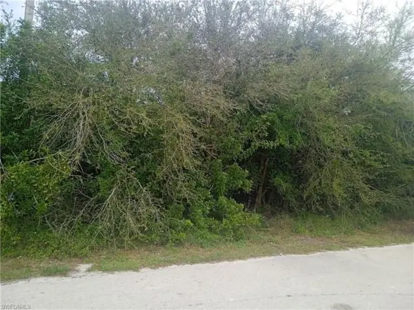 3512 SW 26th Street, Lehigh Acres, FL 33976