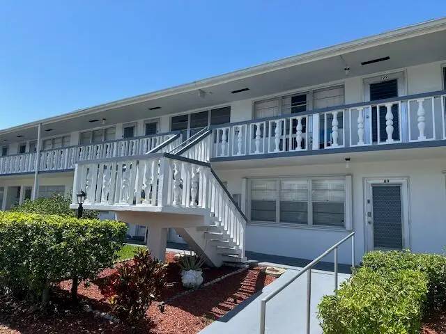 98 E Kingswood E #E, West Palm Beach, FL 33417 - #1