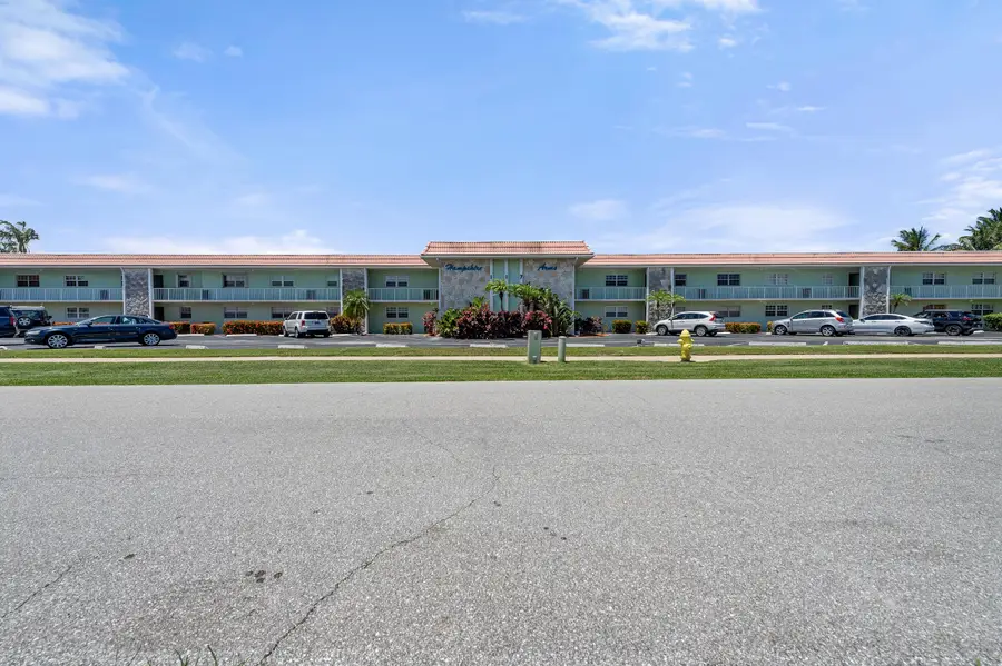 117 Lehane Terrace #201, North Palm Beach, FL 33408 - #3