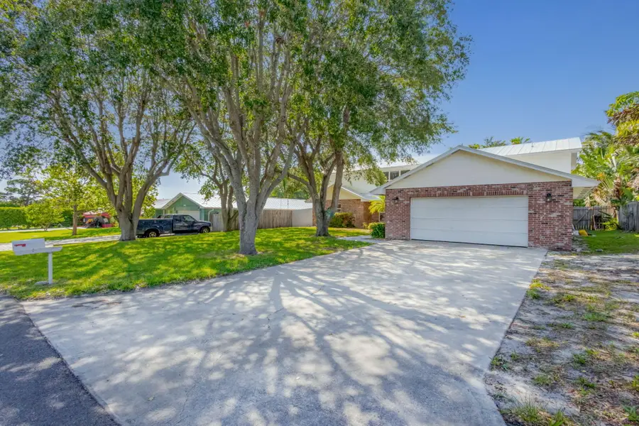 8888 SE Colony Street, Hobe Sound, FL 33455 - #2
