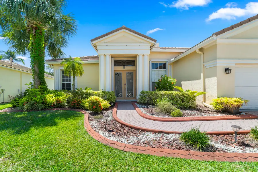 525 SW Lake Manatee Way, Port Saint Lucie, FL 34986 - #2