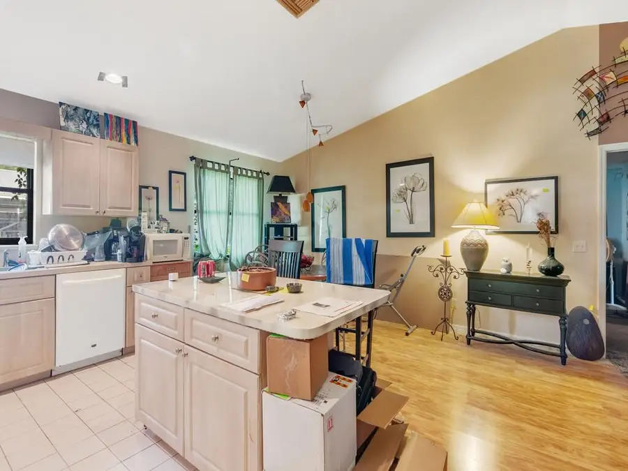 3625 2nd Lane, Vero Beach, FL 32968 - #3