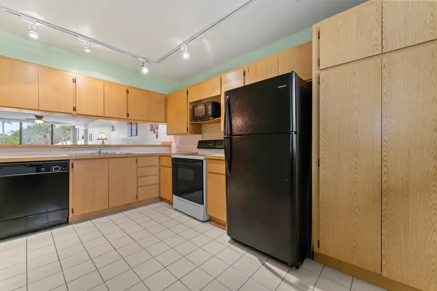 2621 Village Boulevard #203, West Palm Beach, FL 33409 - #2