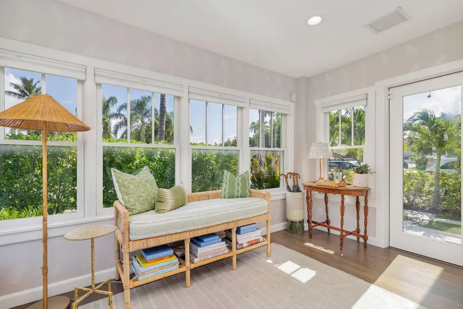 216 Lakeland Drive, West Palm Beach, FL 33405 - #2