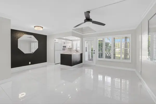 808 SE 7th Street #107, Deerfield Beach, FL 33441