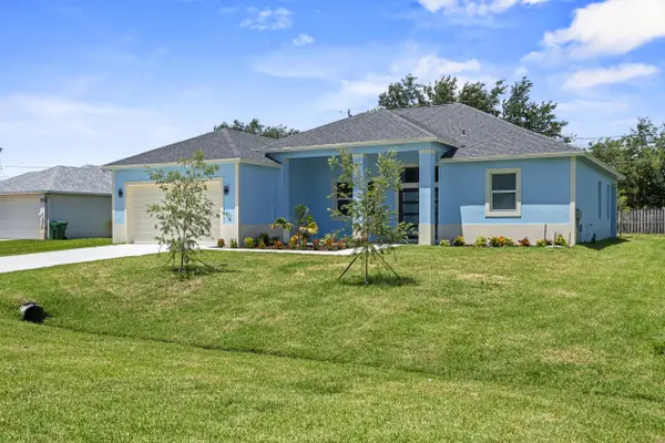 3257 SE West Snow Road, Port St Lucie, FL 34984