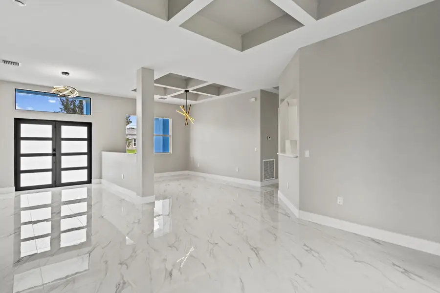 3257 SE West Snow Road, Port Saint Lucie, FL 34984 - #3