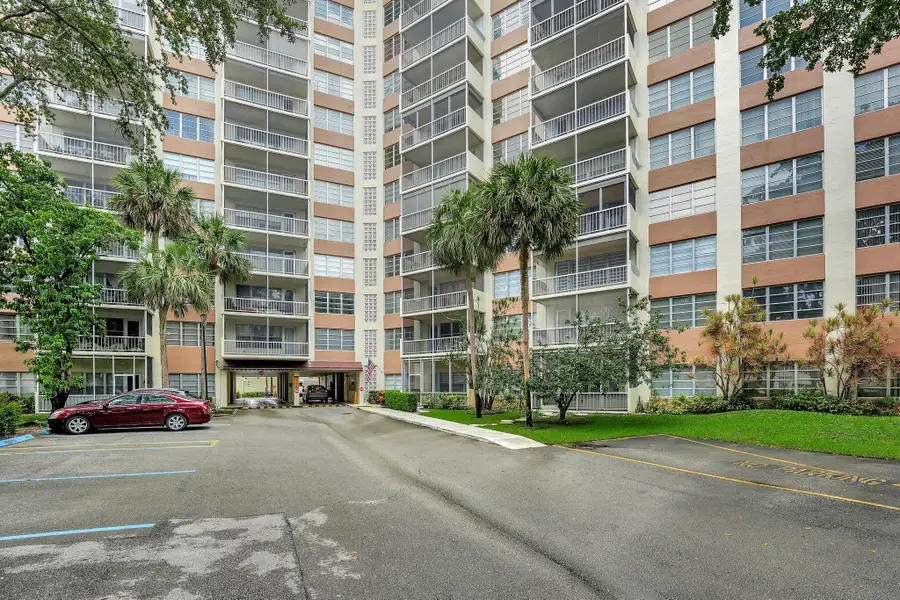 10777 W Sample Road #207, Coral Springs, FL 33065 - #2