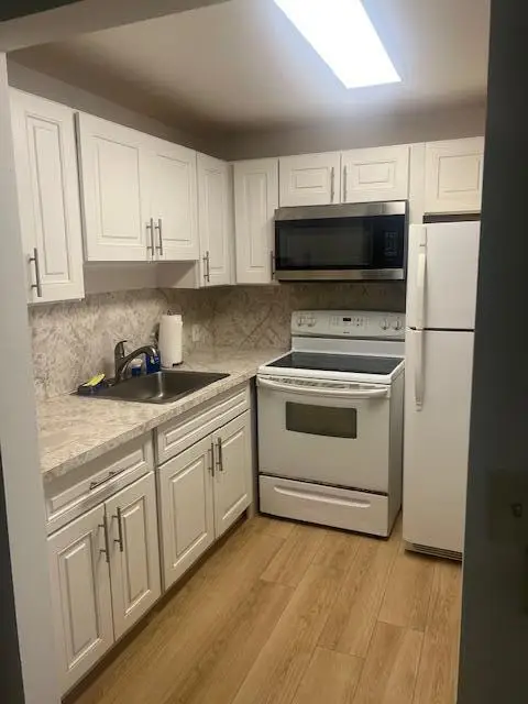 90 Mansfield C, Boca Raton, FL 33434 - #1