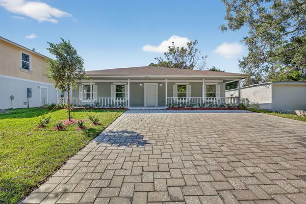 2205 S 33rd S Street, Fort Pierce, FL 34947