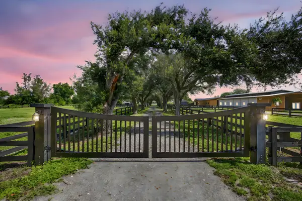 16229 Rustic Rd Road, Wellington, FL 33470
