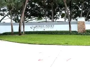 946 Flanders T #946 T, Delray Beach, FL 33484