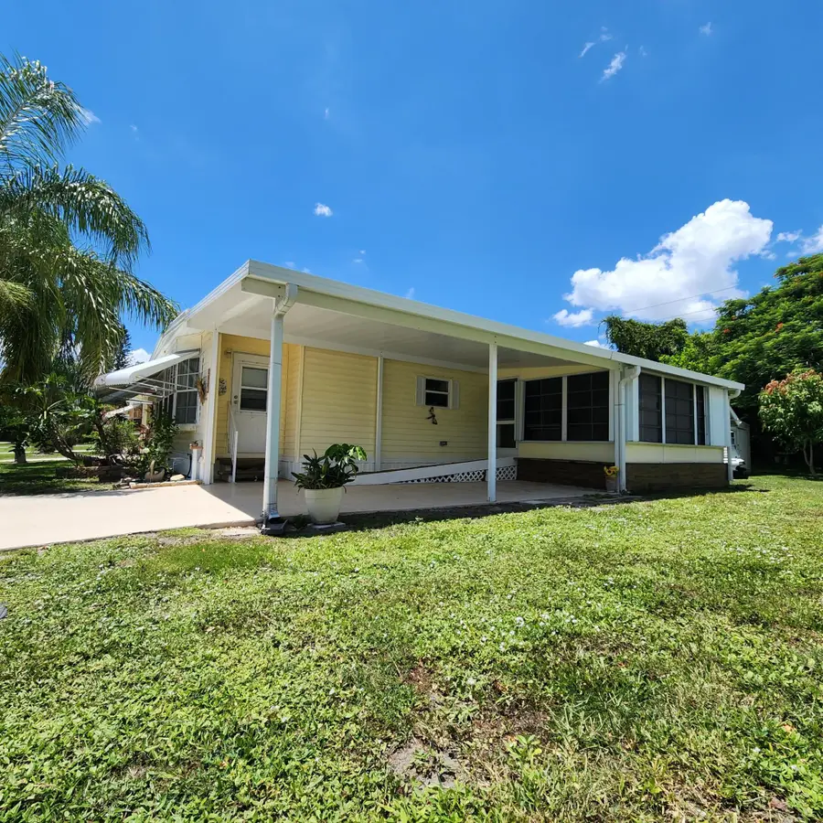 218 W Caribbean, Port Saint Lucie, FL 34952 - #3