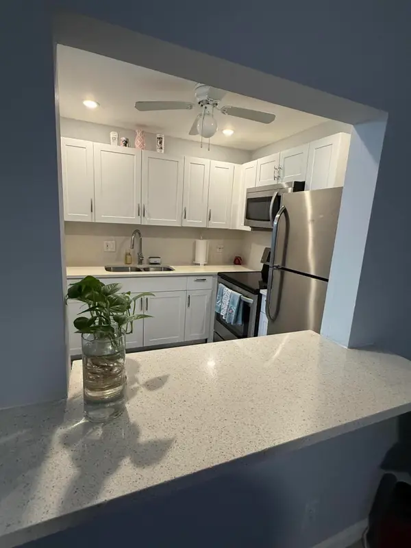 200 Village Green Circle E #K218, Palm Springs, FL 33461