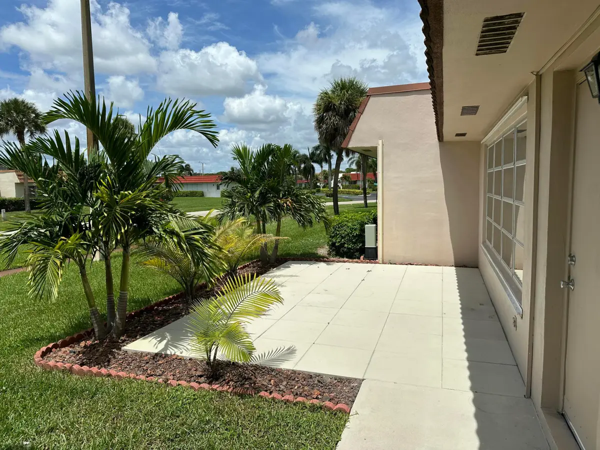 5775 W Fernley Drive W #112, West Palm Beach, FL 33415 - #1
