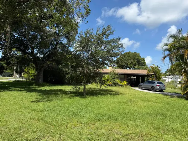 1001 Tortugas Avenue, Fort Pierce, FL 34982
