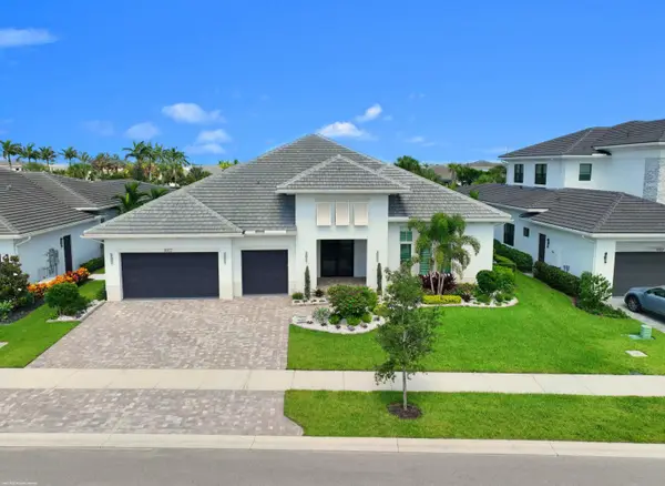 9372 Coral Isles Circle, Palm Beach Gardens, FL 33412