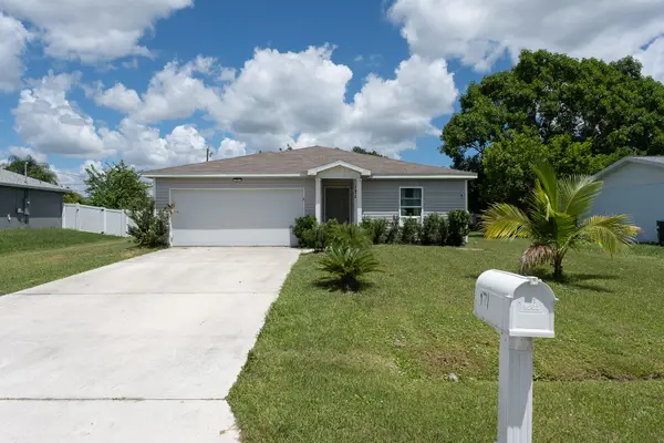 171 SE Juper Avenue, Port St Lucie, FL 34983