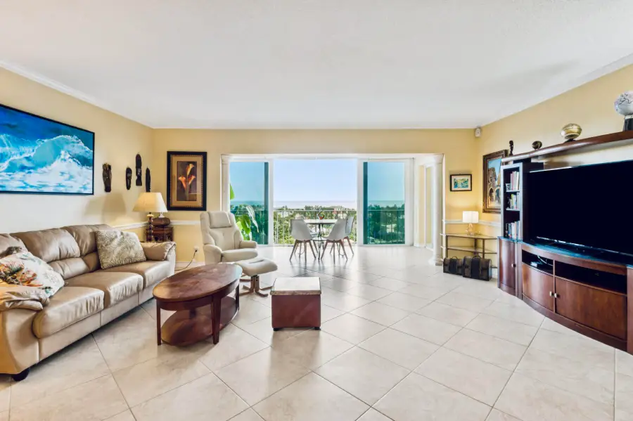 555 SE 6th Avenue #11d, Delray Beach, FL 33483 - #3