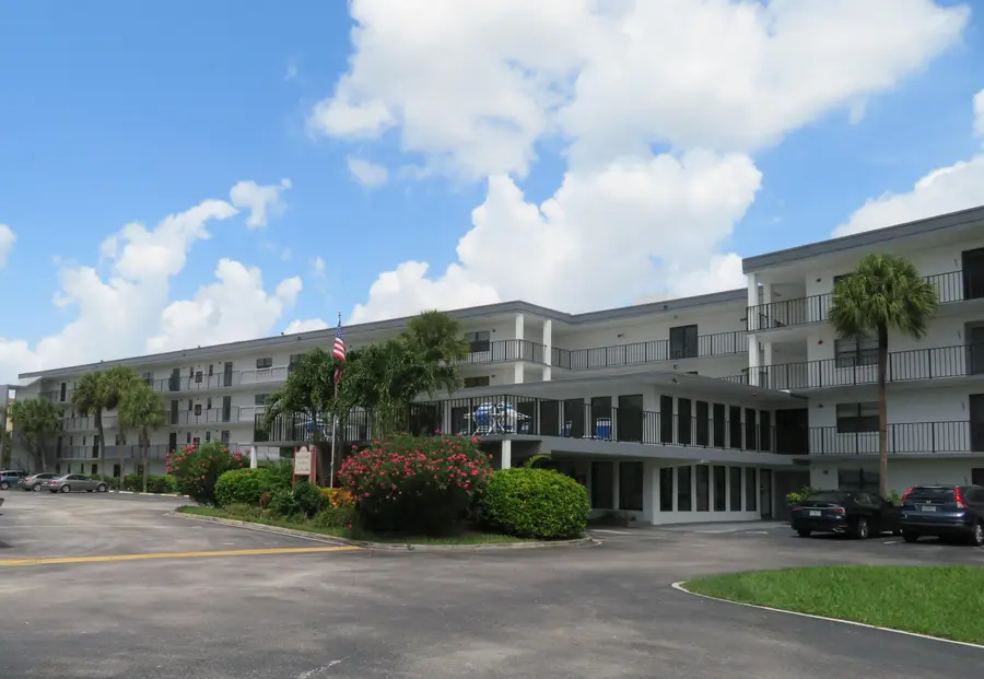 9233 SW 8th Street #117, Boca Raton, FL 33428 - #2