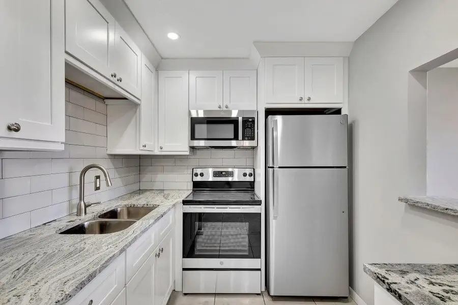 27 Camden B, West Palm Beach, FL 33417 - #2
