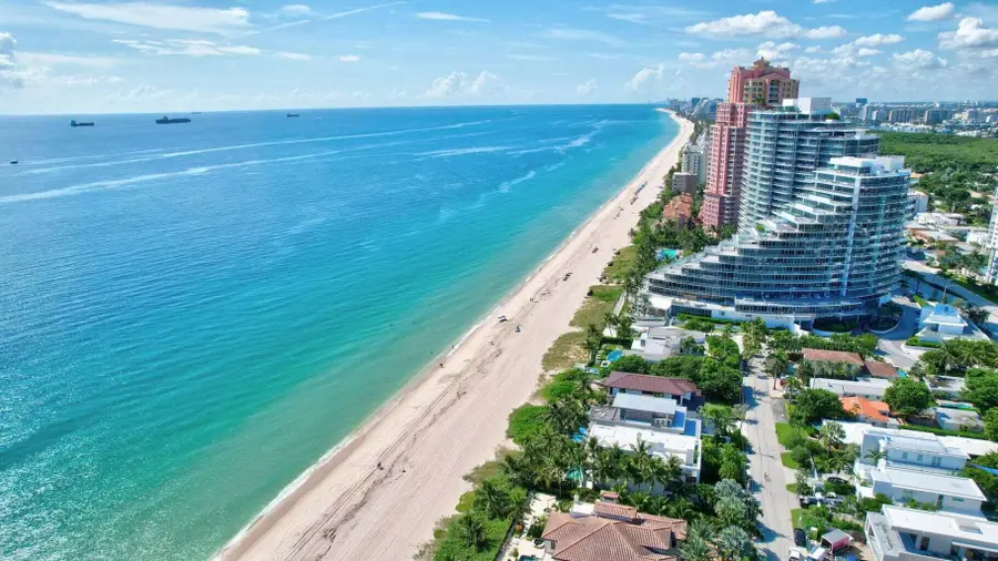 2400 NE 33rd Avenue #211, Fort Lauderdale, FL 33305 - #2