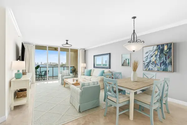 2650 Lake Shore Drive #703, Riviera Beach, FL 33404