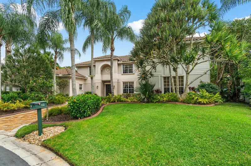 12 Martinique Cove, Palm Beach Gardens, FL 33418 - #1